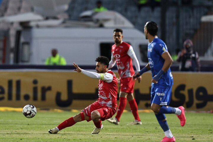 پرسپولیس برنده بازی بزرگ نیم فصل شد؛ شوک به استقلال نتیجه عکس داد